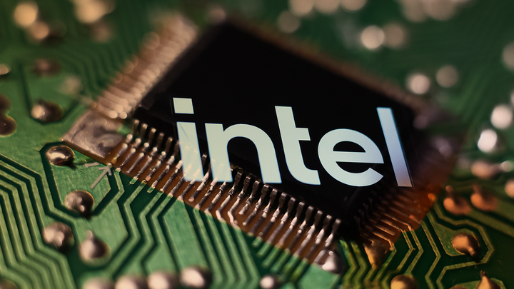 الصين تبدأ حربها التقنية ضد أمريكا